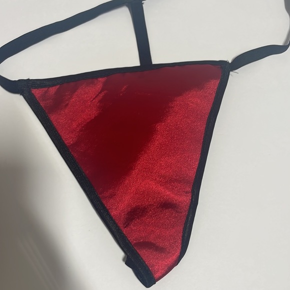 Hearts Rob red corset top set - Picture 4 of 7